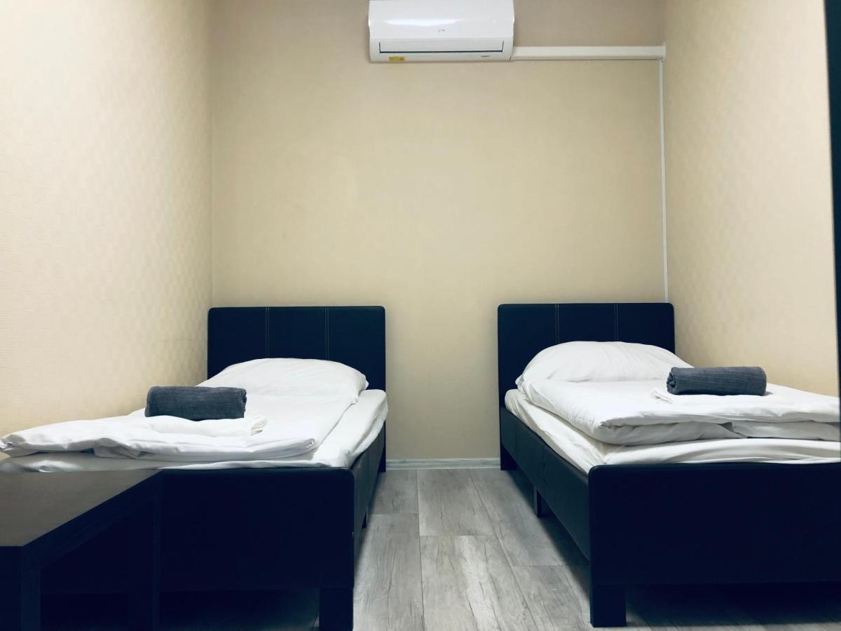 Vegvari Hotel Eger Bagian luar foto